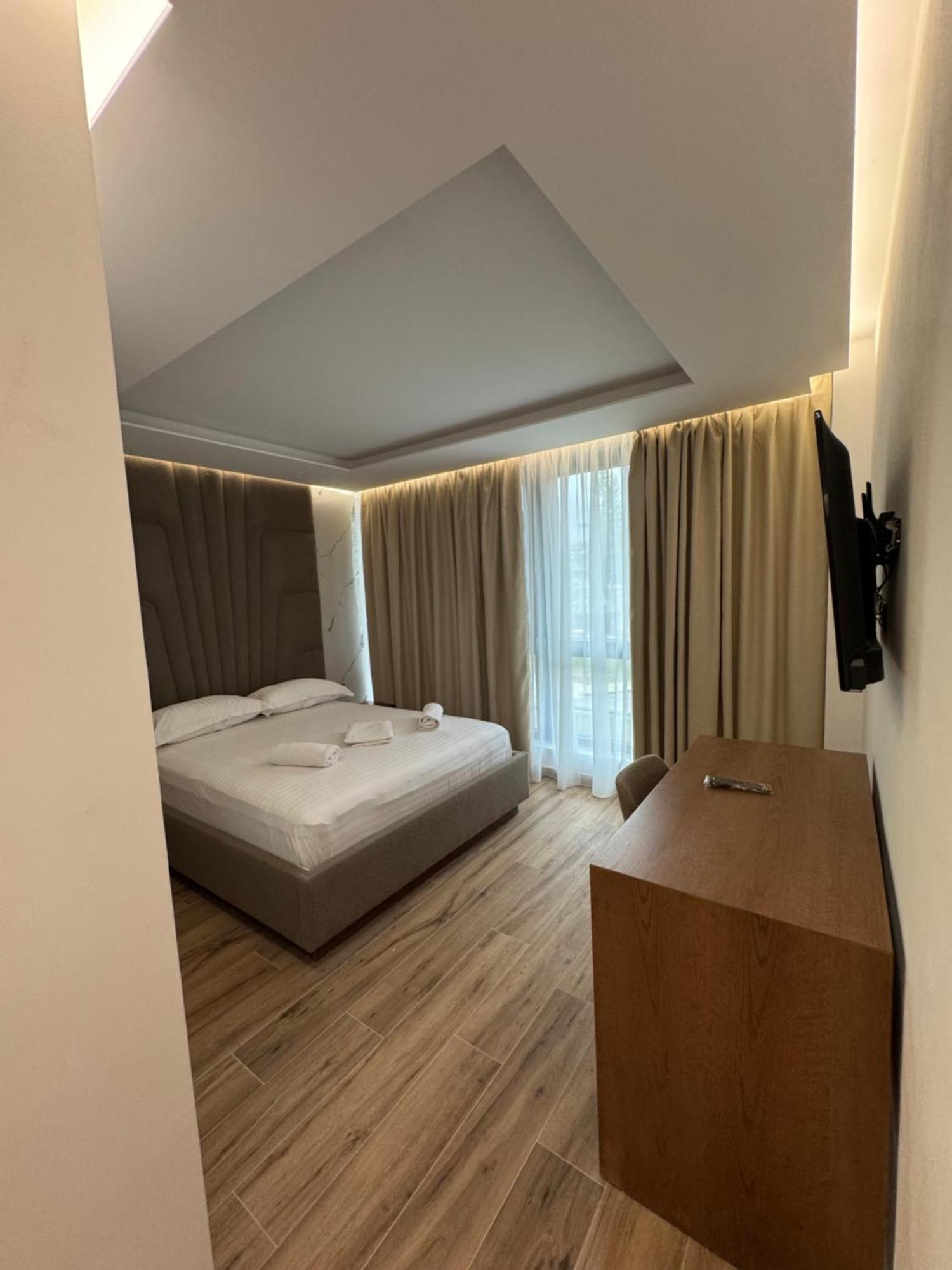 Hotel Fusha E Gjese Валбона Экстерьер фото