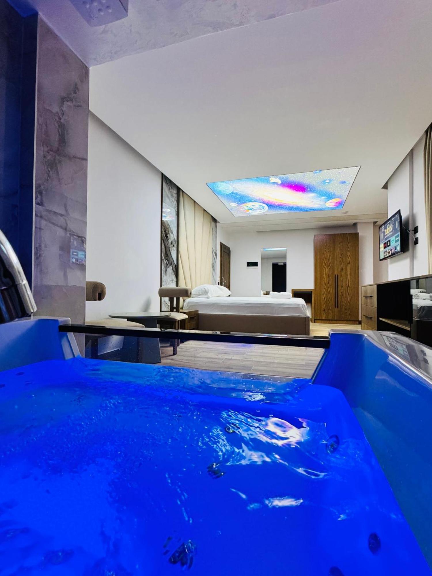 Hotel Fusha E Gjese Валбона Экстерьер фото