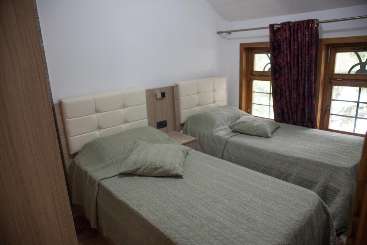 Hotel Fusha E Gjese Валбона Экстерьер фото